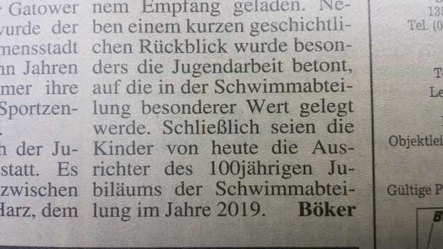Ausschnitt aus einer Zeitung mit Text über einen Empfang und die Bedeutung der Jugendarbeit im Schwimmsport.
