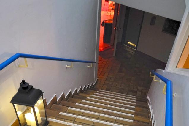 Milonga El Sotano Treppenabgang zum SCS Bewegungsraum UG