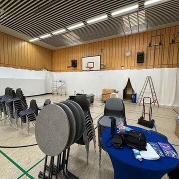 SCS Tango Argentino beim Aufbau f&uuml;r das RBB Turnier 2025