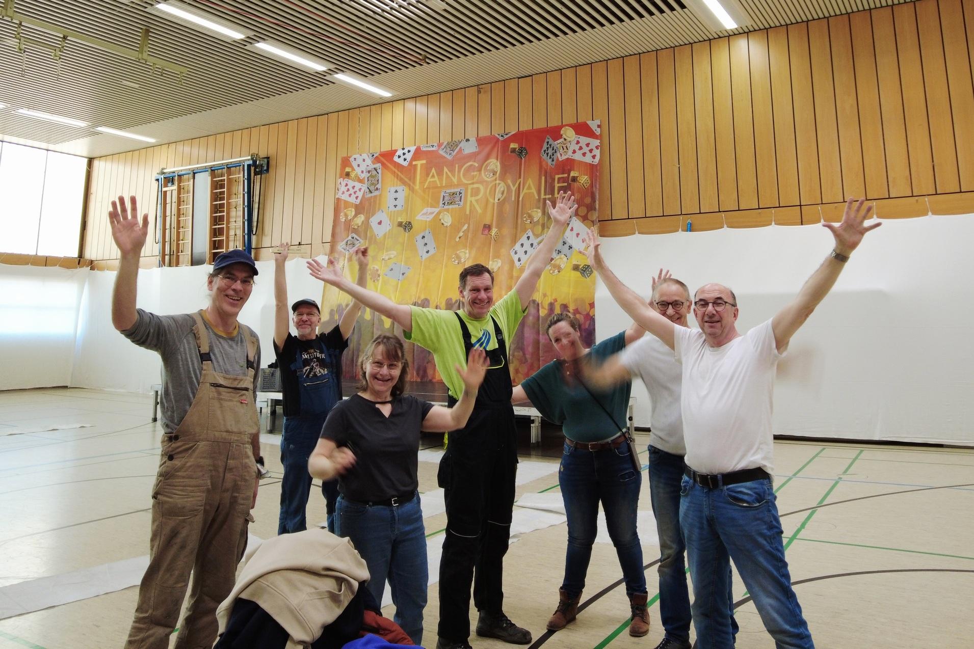 Aufbau Tangoball 2026 Das Team beim Aufbau Tangoball 2026