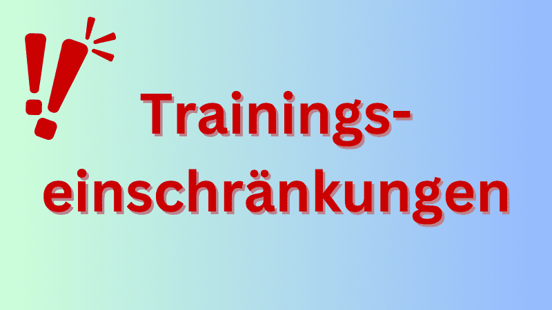 Grafik mit rotem Ausrufezeichen und Text "Trainings-einschränkungen" auf einem Farbverlaufshintergrund.