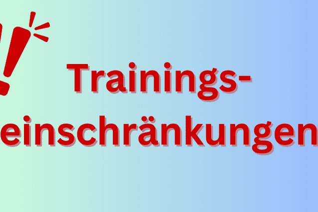Grafik mit rotem Ausrufezeichen und Text "Trainings-einschr&auml;nkungen" auf einem Farbverlaufshintergrund.