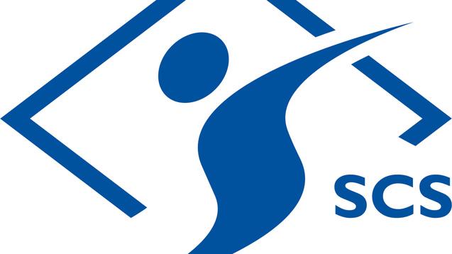Blaues Logo mit einer stilisierten Person und einem Hausrahmen, daneben die Buchstaben &bdquo;SCS&ldquo;.