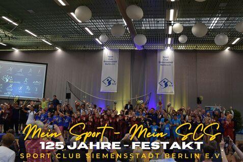 Gruppenevent zum 125-j&auml;hrigen Jubil&auml;um des Sport Clubs Siemensstadt Berlin e.V. mit jubelnden Mitgliedern.